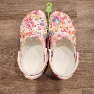 Crocs Classic Tie Dye watercolor